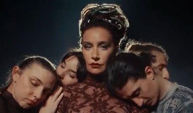 Sıla’nın klibindeki detay dikkat çekti