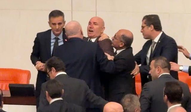 Bakanlar Gürlek ve Çiftçi, TBMM'de yemin etti