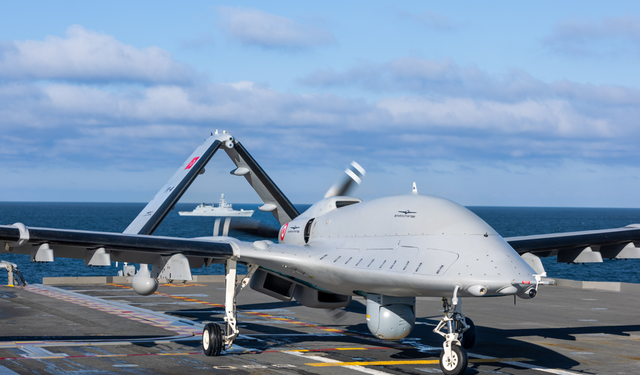 Bayraktar TB3 SİHA'dan NATO tatbikatında gövde gösterisi