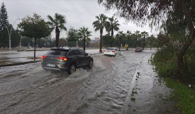 Mersin’in batısına kuvvetli yağış uyarısı