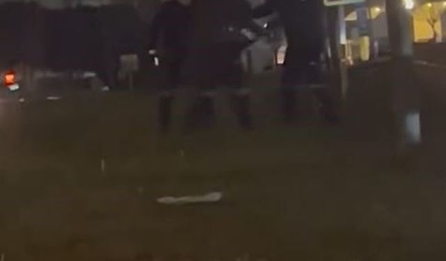 Telefon çalan adam E-5’e kaçtı, bekçiler minibüse binerek kovaladı