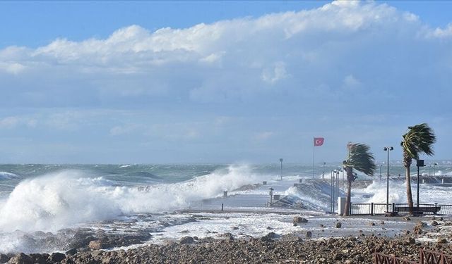Mersin'in 2 ilçesine uyarı! Fırtına bekleniyor