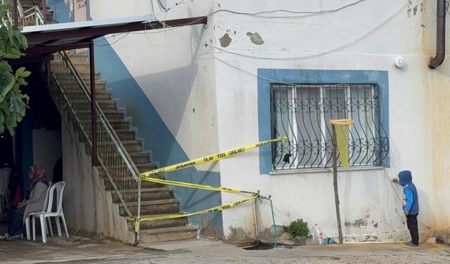 Mersin'de 2 kardeşin ölümünde ilk sonuç: Kaldıkları odada fosfor sinir gazı tespit edildi