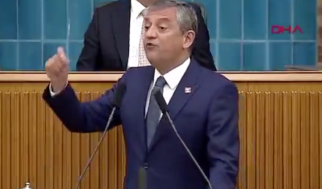 Özel ‘Hain Kemal’ Sloganlarını Kesti! “Bizim görevimiz umut seslerini taşımaktır.”