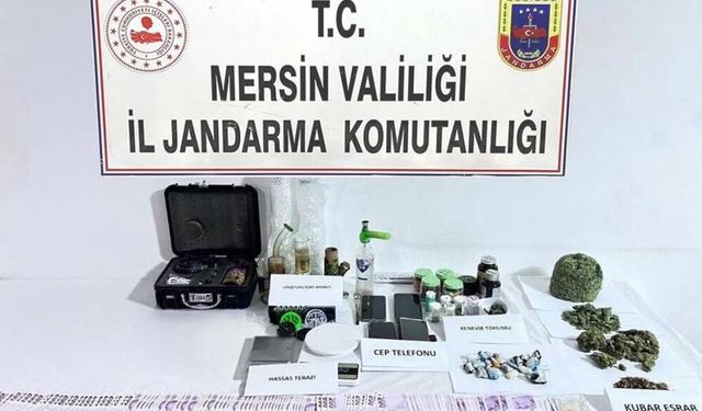 Uy*şturucu taciri 2 şüpheli yakalanıp tutuklandı
