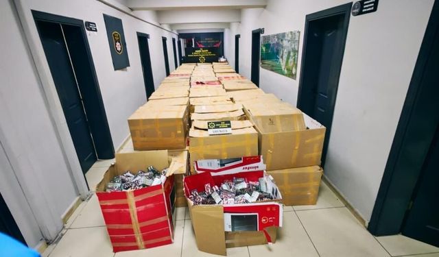Kapı kilidi kesilerek içeri girildi, 2 milyon 296 bin adet uy*şturucu hap ele geçirildi