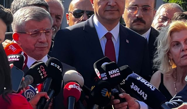 Davutoğlu ifade verdi: "Hiç kimsenin de yargının üzerinde olmadığı inancıyla Türkiye Cumhuriyeti vatandaşı olarak ifadem