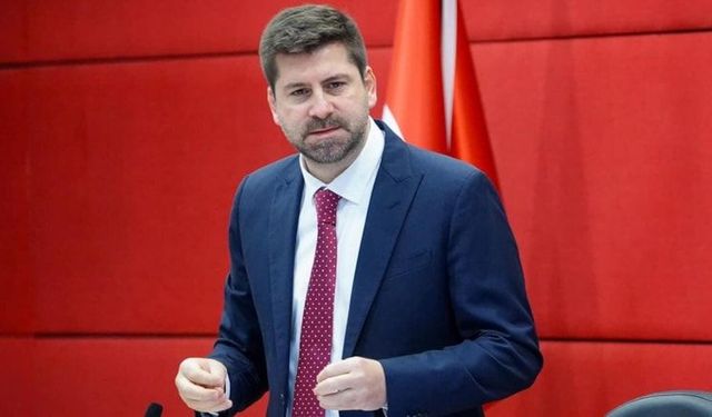 Ali Boltaç partisi CHP’den istifa etti!