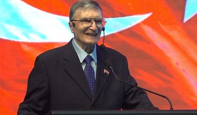 Nobel ödüllü Aziz Sancar, Mersin Üniversitesi'nde öğrencilerle buluştu