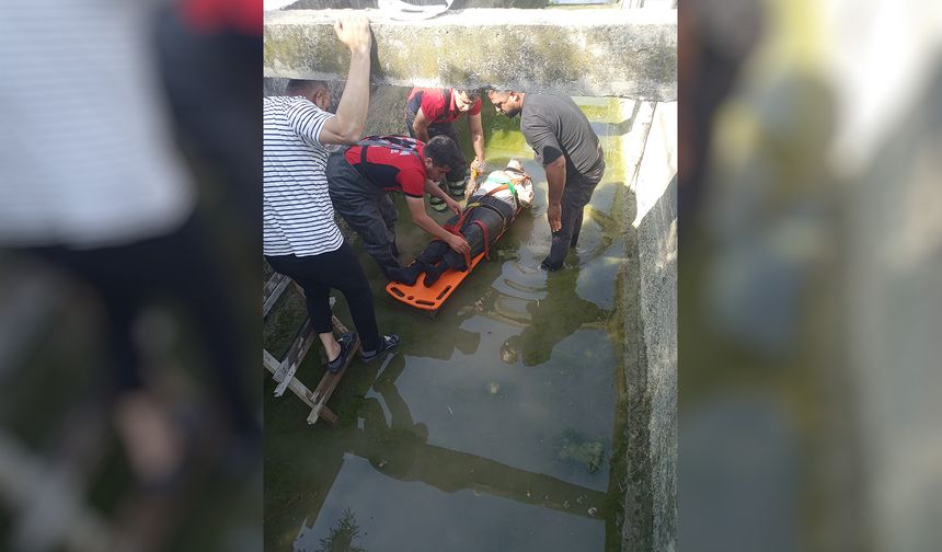 Dengesini kaybetti sulama kanalına düştü: Yaşlı vatandaş böyle kurtarıldı