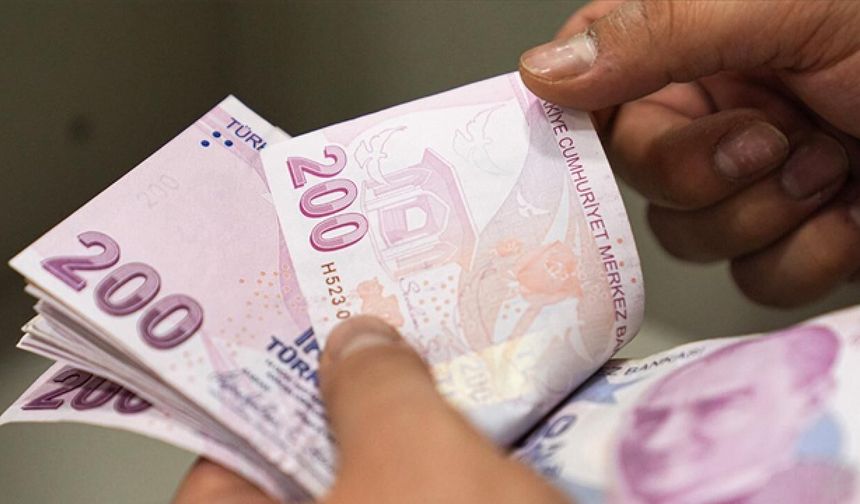 Emeklilere Ramazan Bayramı müjdesi: Maaş ve ikramiyeler bugün başlıyor!