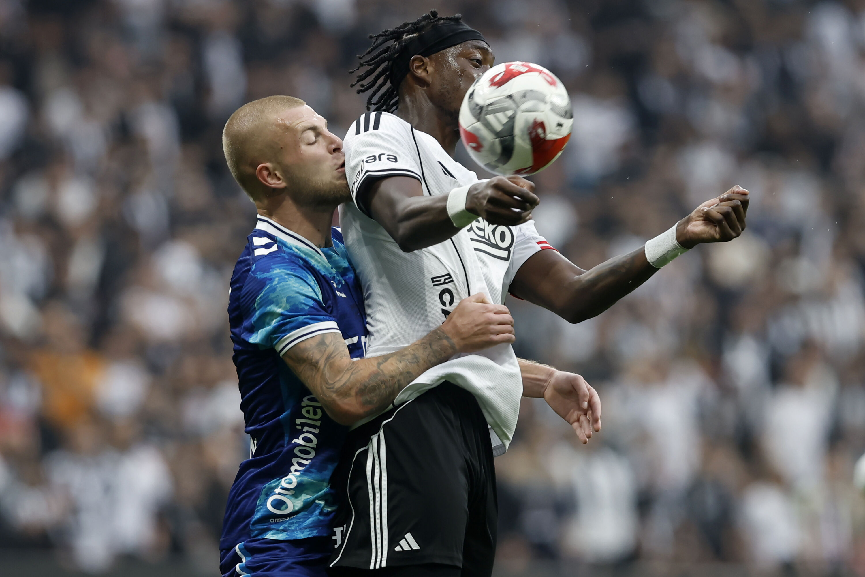 B E S I K T A S S A M S U N S P O R 1 1 1029644 305492