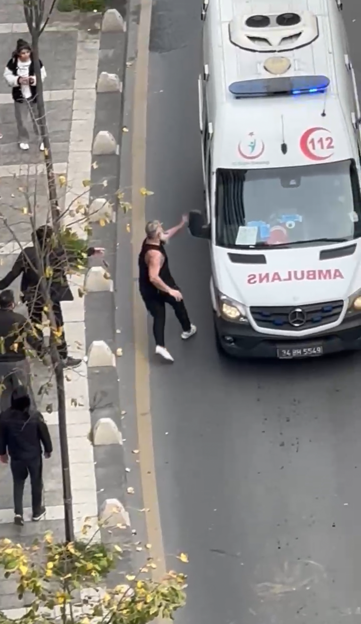 I S T A N B U L K A G I T H A N E’ D E A G A B E Y K A R D E S I N I 1031733 306129