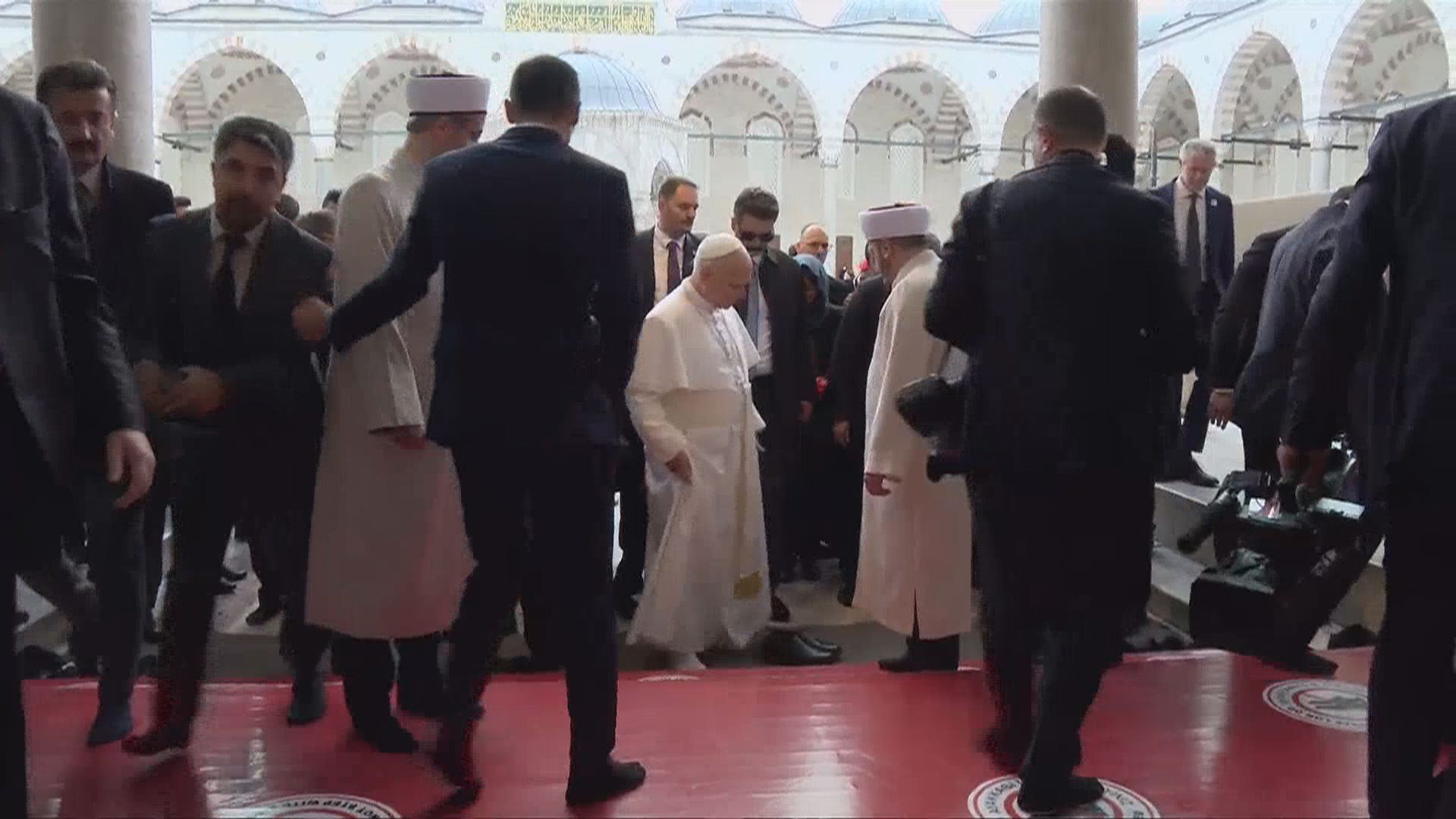 I S T A N B U L P A P A 14’ U N C U L E O S U L T A N A H M E T C 1038593 308209