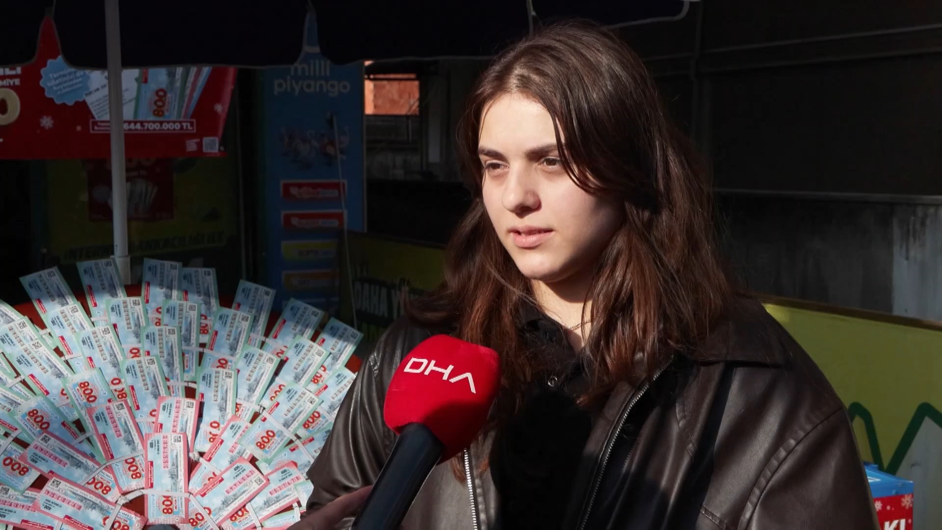 M I L L I P I Y A N G O’ N U N 800 M I L Y O N T L’ L I K Y I L B 1036976 307756