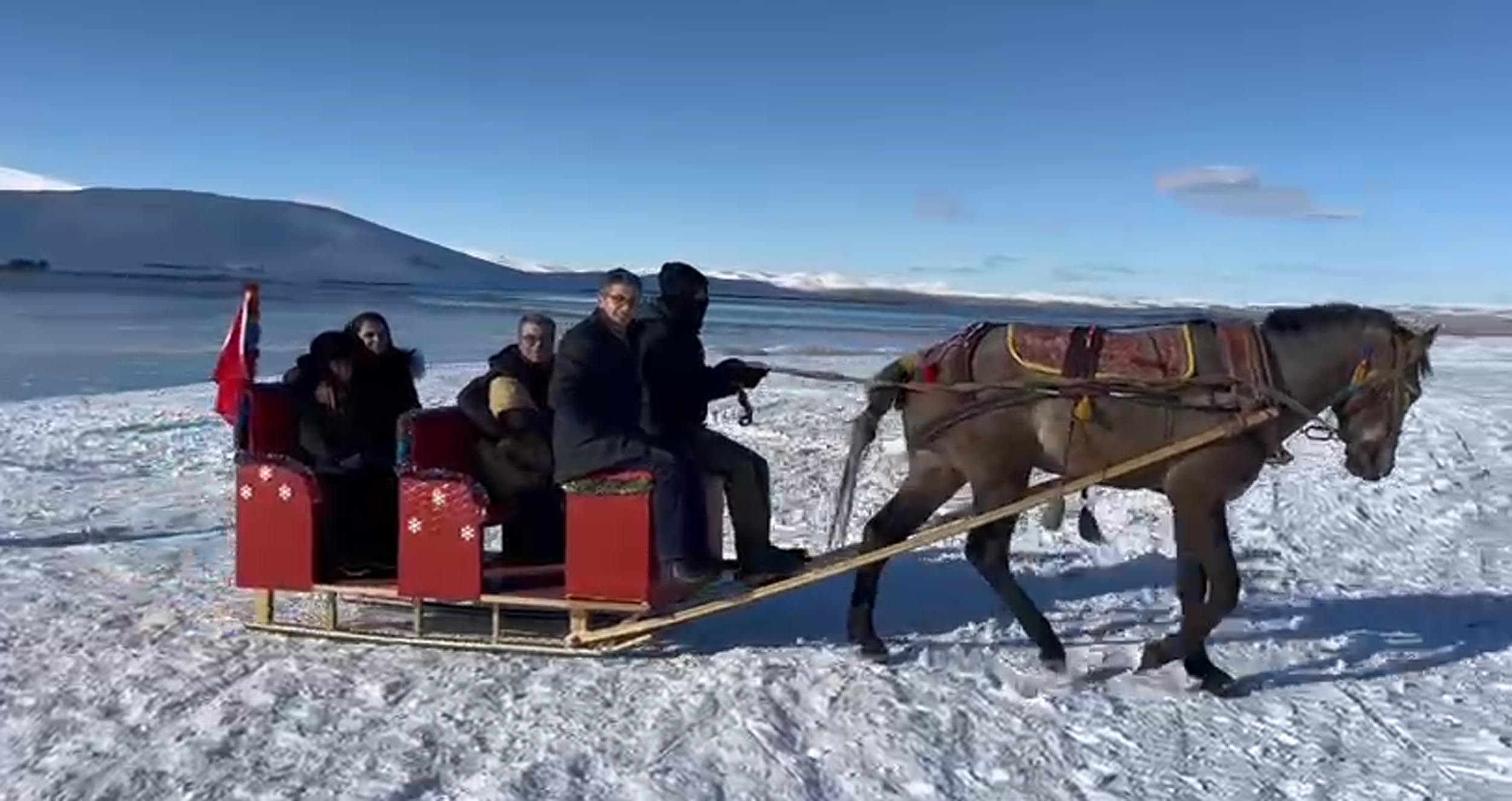 C I L D I R G O L U N U N Y U Z E Y I B U Z T U T M A Y A B A S L 1063564 315572