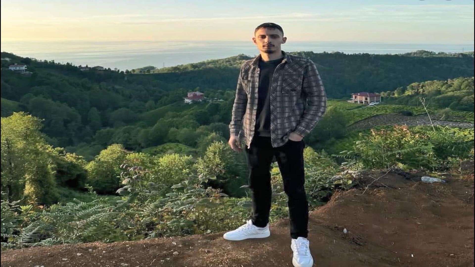 I S T A N B U L F E N E R B A H C E T R I B U N L I D E R L E R I N D 1088108 322946