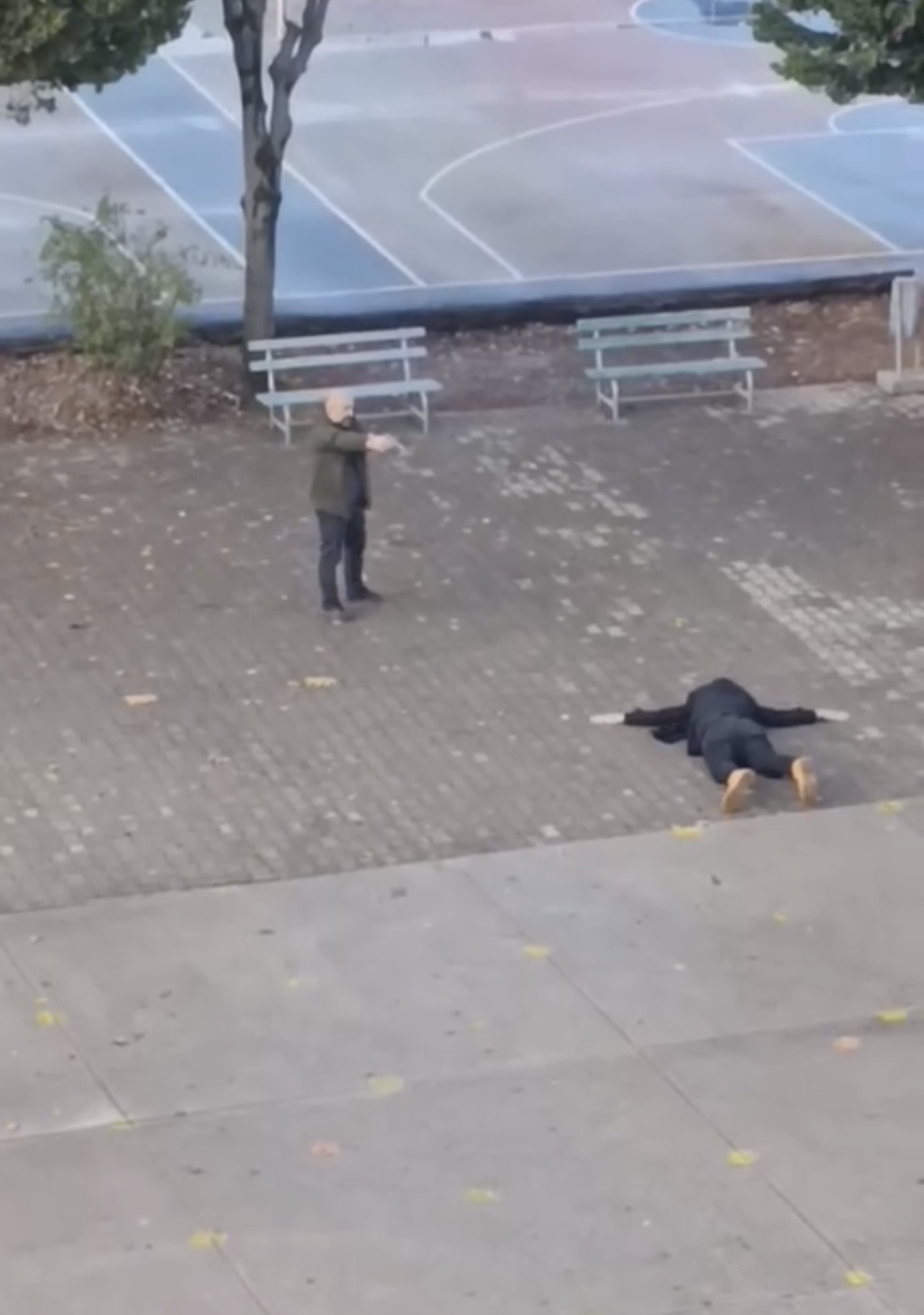 K I Z I N A S A N T A J Y A P A N K I S I Y I L I S E B A H C E S I N 1085905 322289