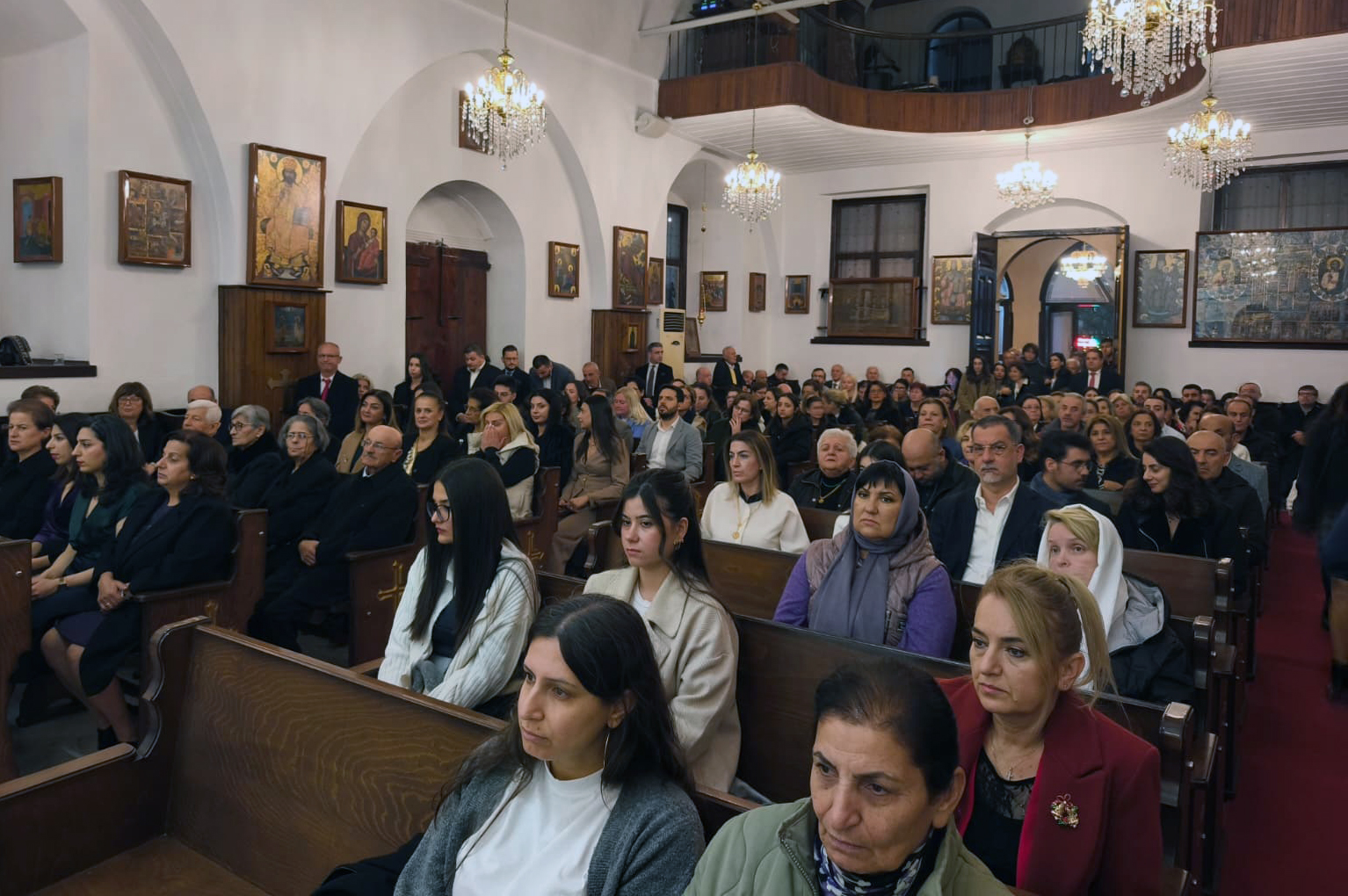 M E R S I N D E O R T O D O K S K I L I S E S I N D E N O E L A Y I 1078607 320107