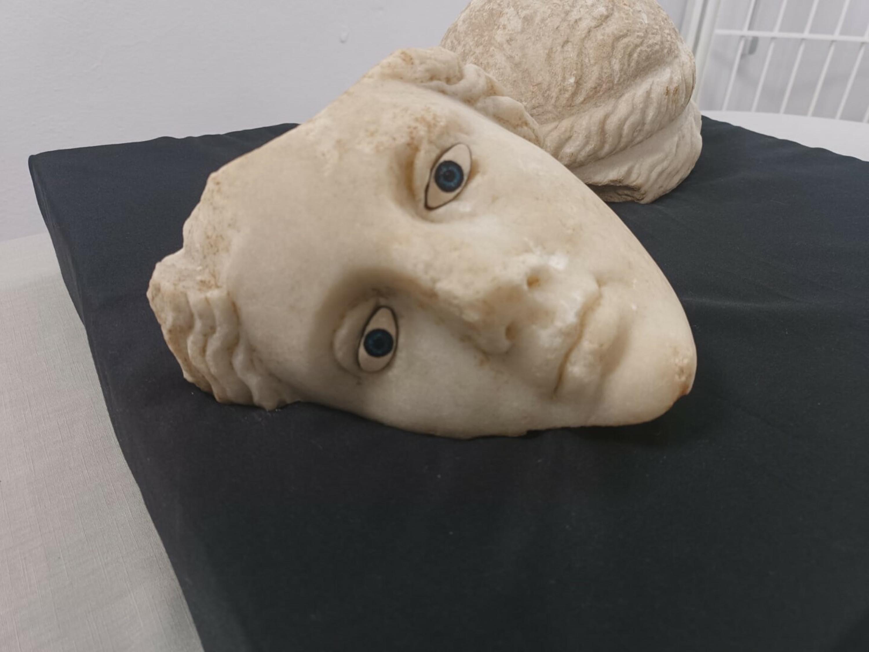 M E T R O P O L I S T E 2 B I N 200 Y I L L I K T A N R I C A B 1057650 313879