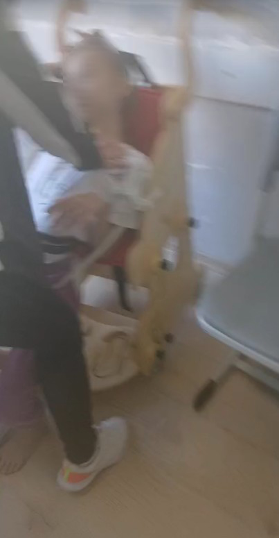 O T I Z M L I O G R E N C I L E R I N I P L E B A G L A N I P D E R S 1053024 312383