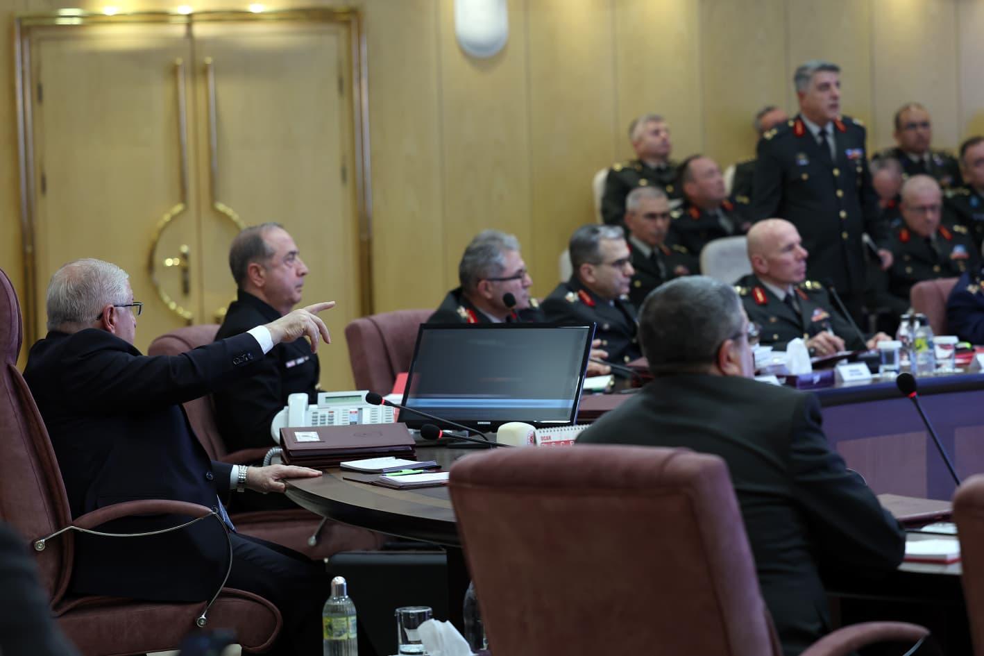 B A K A N G U L E R K A R A K U V V E T L E R I K O M U T A N L I G I 1095599 325226