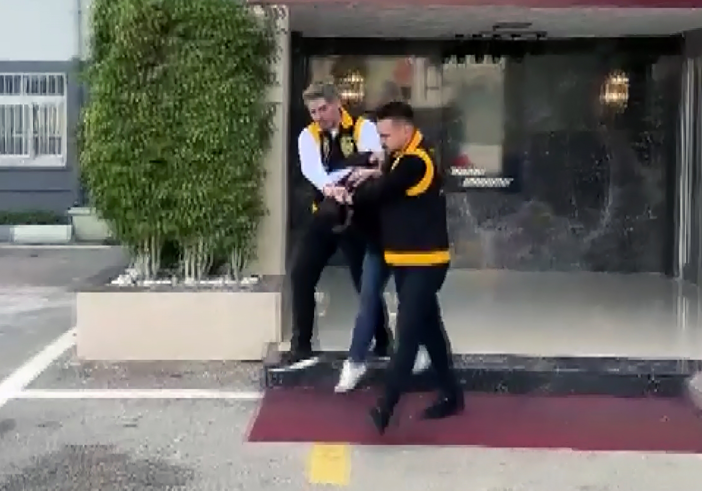 C E V R I M I C I O Y U N D A K U F U R L E S T I K L E R I L I S E L I 1133794 336544