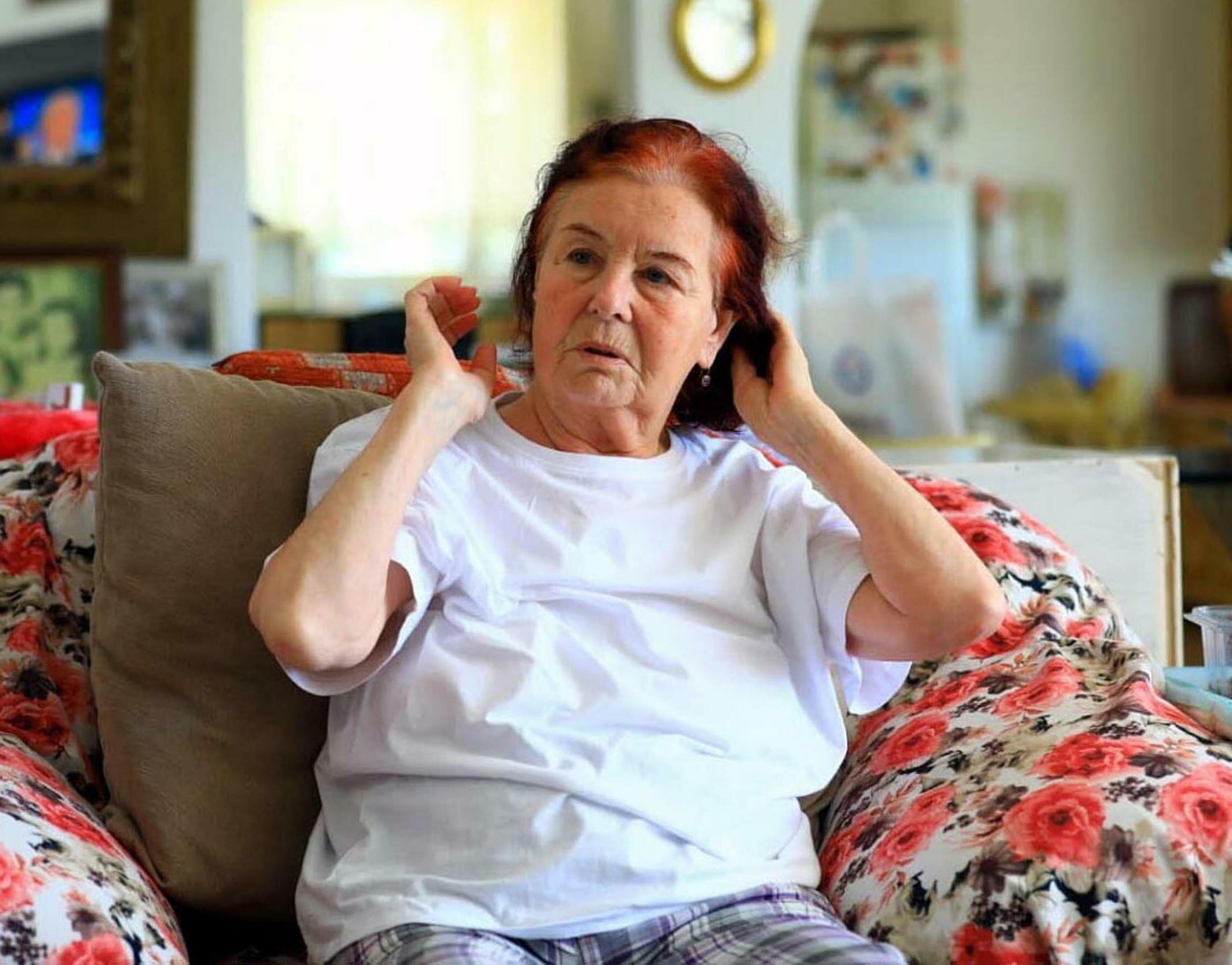 F A T M A G I R I K M E Z A R I B A S I N D A A N I L D I 1132584 336252