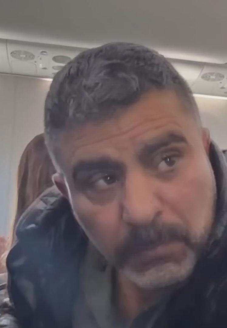 I S T A N B U L A J E T U C A G I N D A S I G A R A I C E N Y O L 1162951 345440