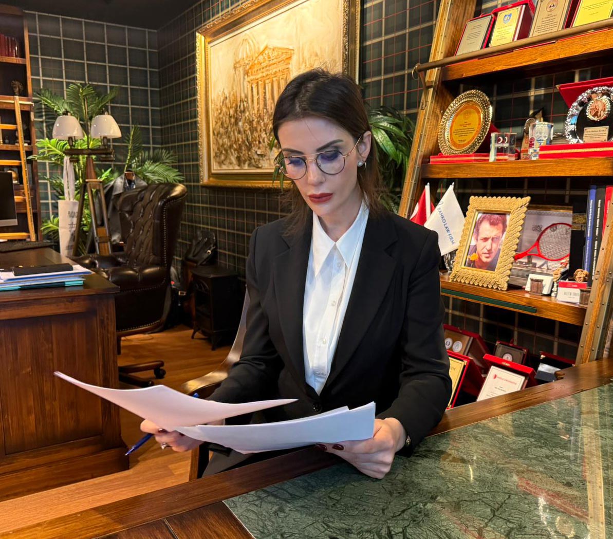 L A Z E R E P I L A S Y O N I S L E M I N D E G U Z E L L I K S A L O N 1162258 345139