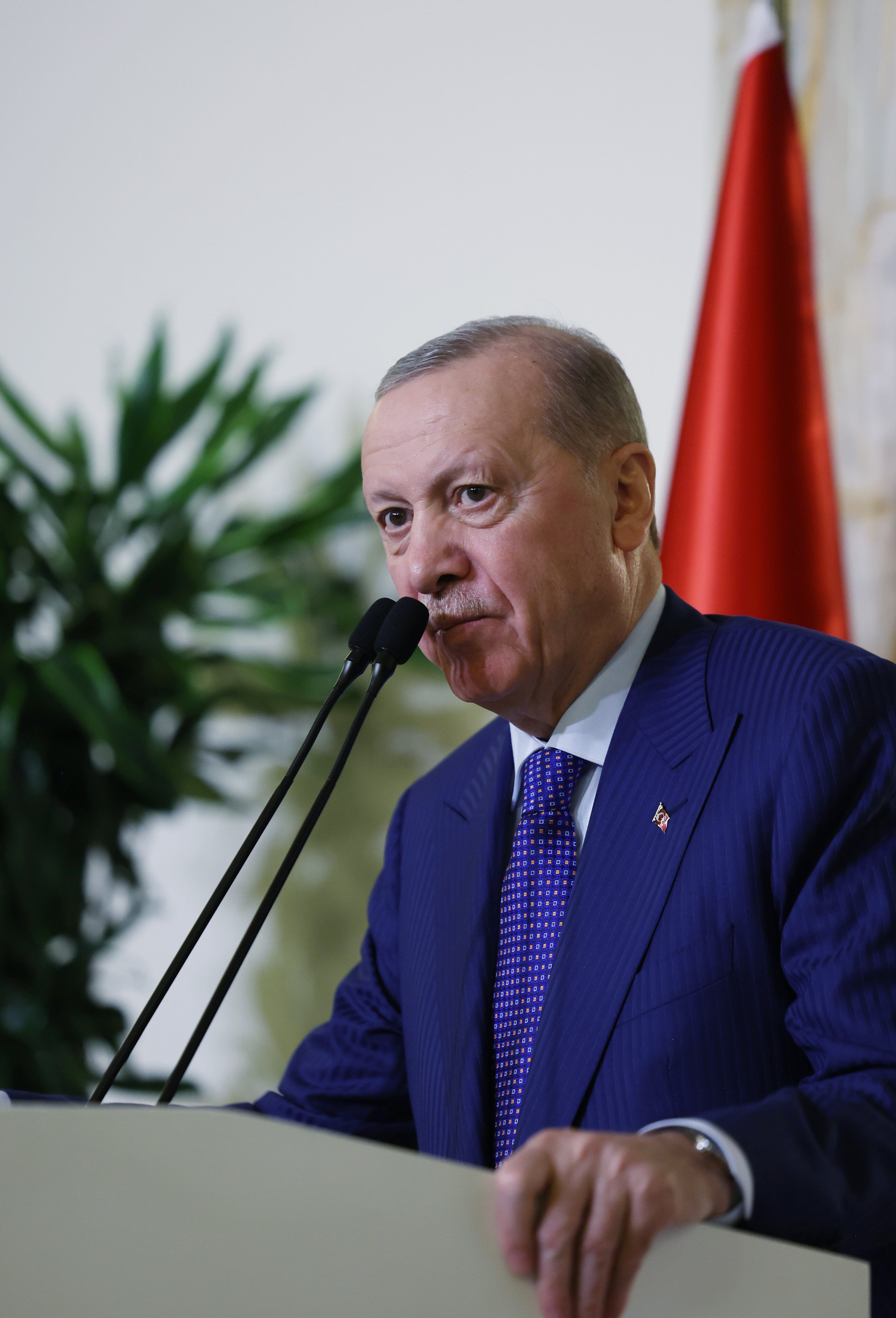 C U M H U R B A S K A N I E R D O G A N C A T I S M A Y E R I N E M U 1194880 355255