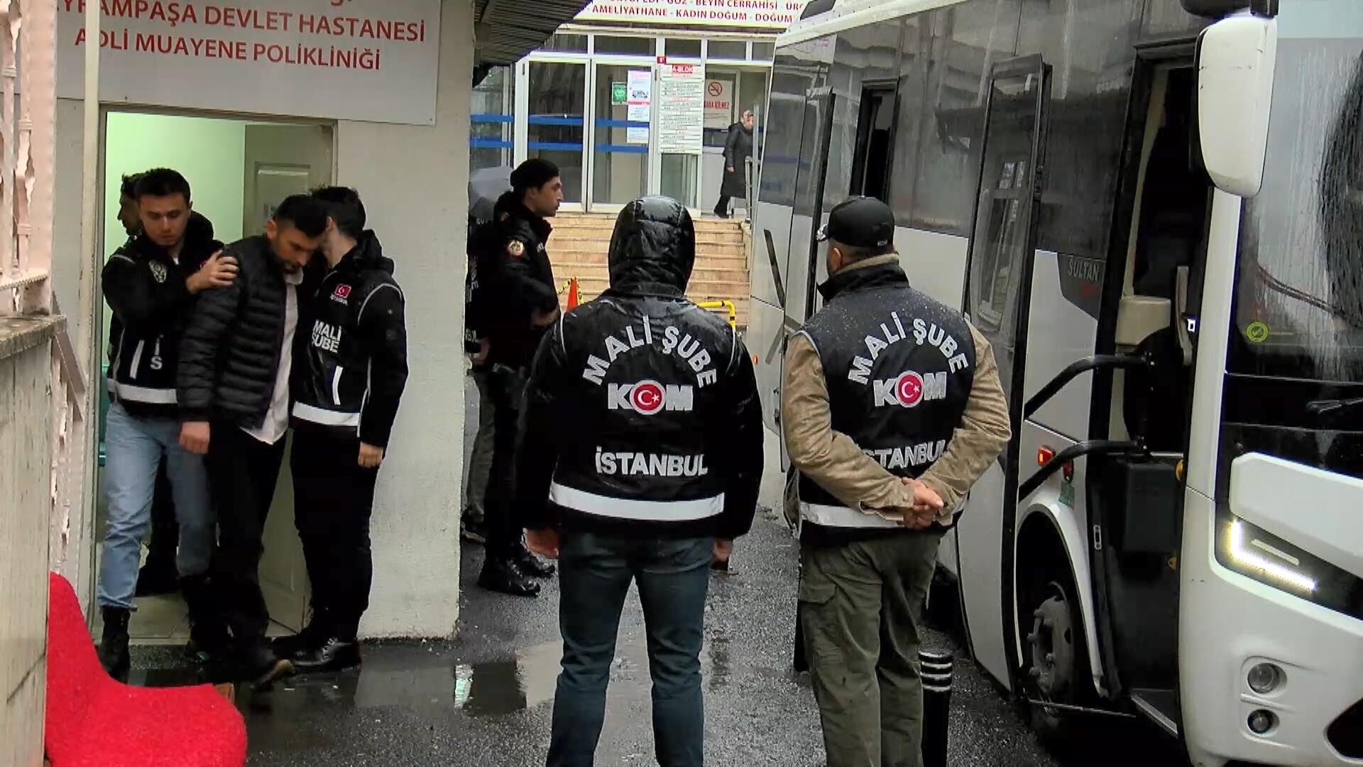 I S T A N B U L U S A K B E L E D I Y E S I N E Y O N E L I K 1235360 367365