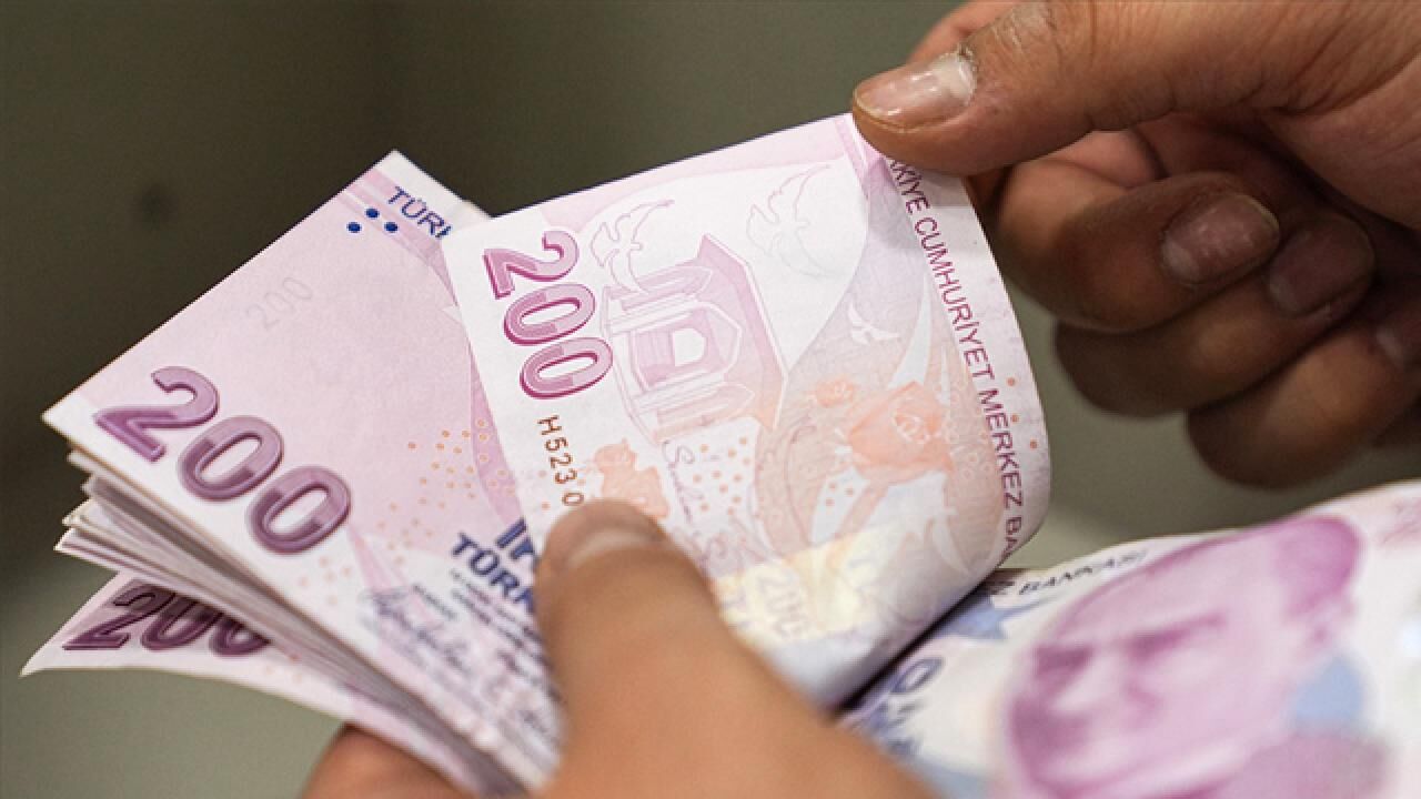 Emeklilere Ramazan Bayramı müjdesi: Maaş ve ikramiyeler bugün başlıyor!