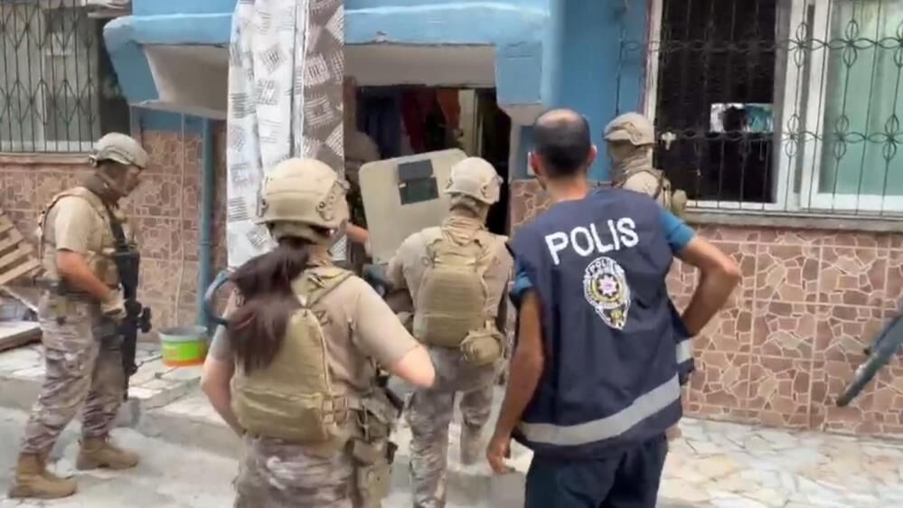 Altın zincir gasp eden şüpheliler yakalandı: 5 tutuklama