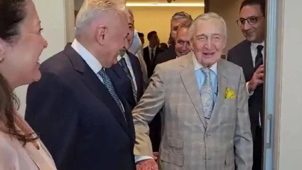 Hakkında soruşturma açılan Rahmi Koç, özür diledi