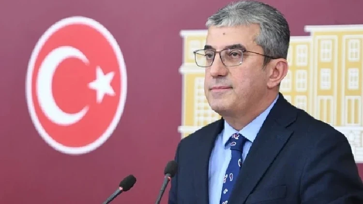Gökhan Günaydın istifa eden belediye başkanı sayısını açıkladı
