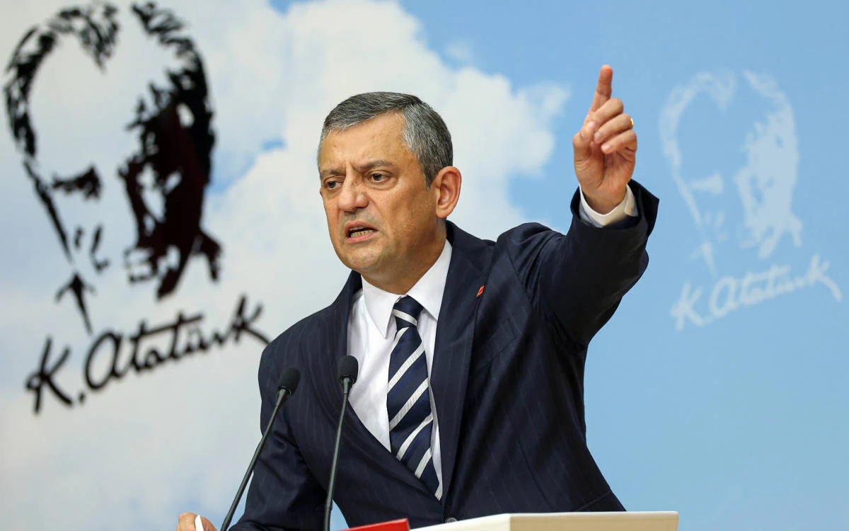 Özel'in açıklamasının ardından yeni partiye geçecek listede hangi vekiller var?