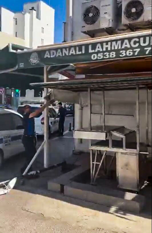 Adana’da lahmacun tartışması sonrası tezgah kaldırıldı