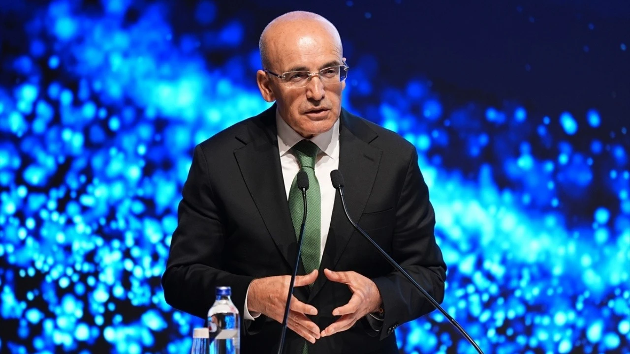 Bakan Şimşek: “Avrupa’da 1 litre mazot 150 liranın altında değil”